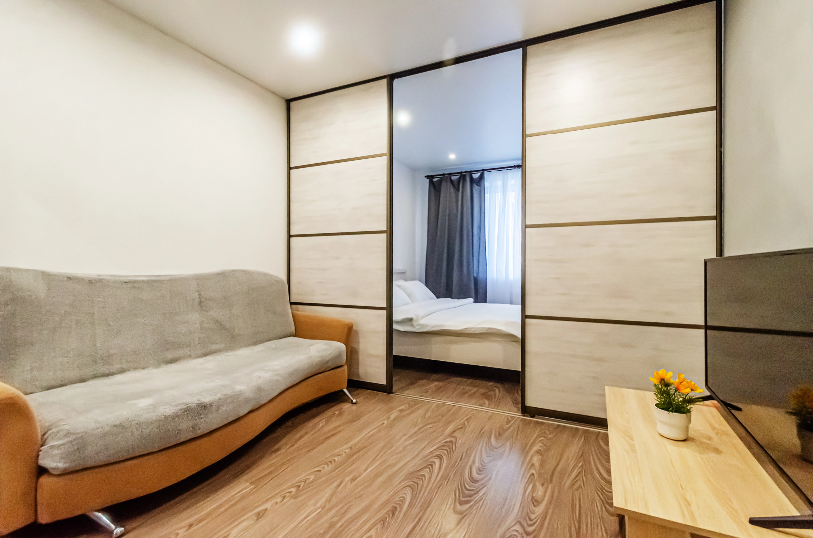 Апартаменты 1-к квартира на Центральной 27