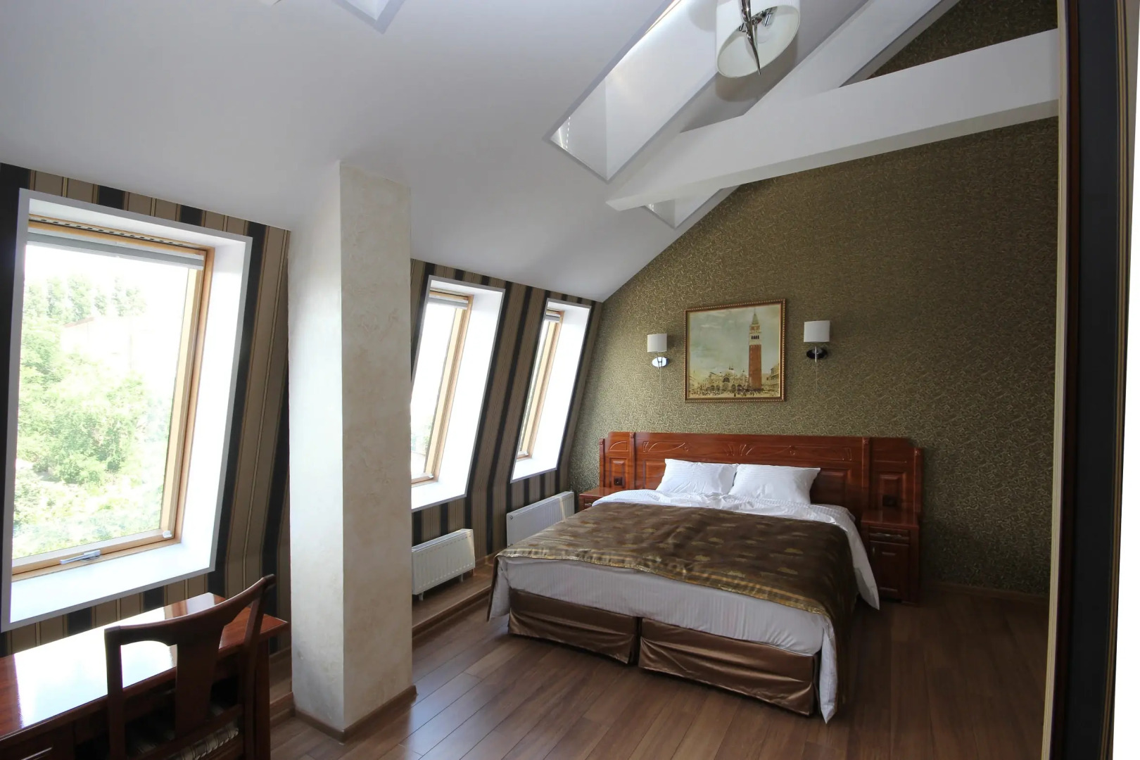 Отель Городской Абсолют