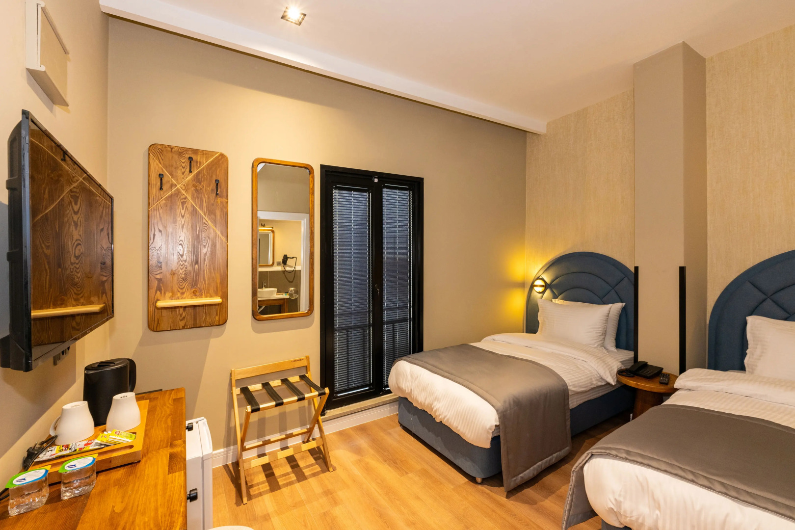 Nenessa Airport Hotel