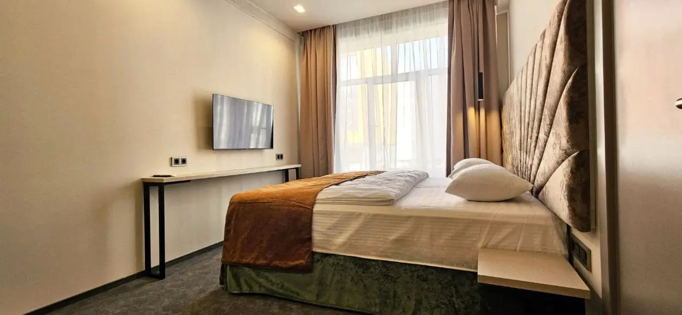 Отель Веллион Водный