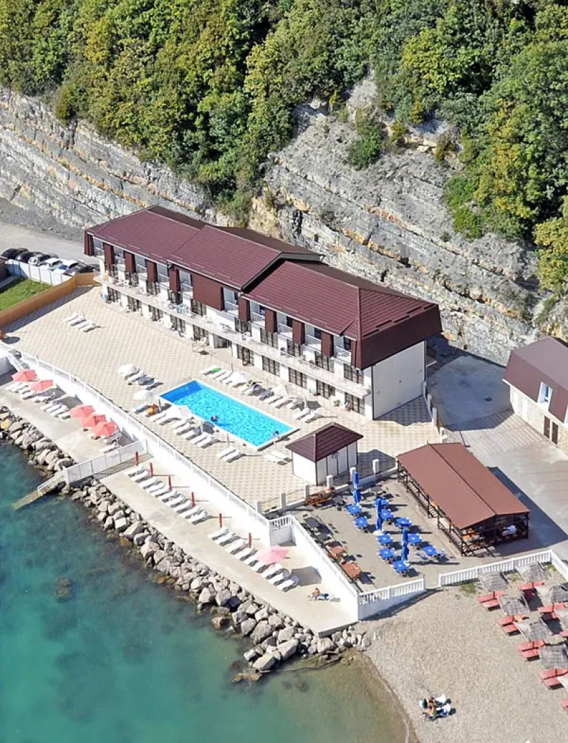 Курортный отель и яхт-клуб Торнадо