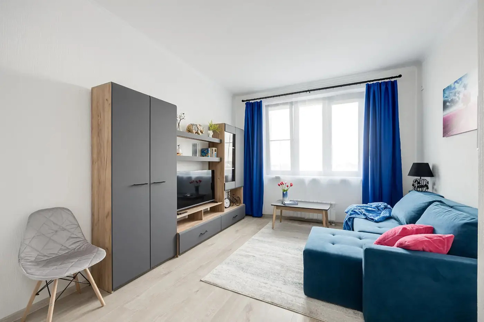 Квартира Русаковская 2-64