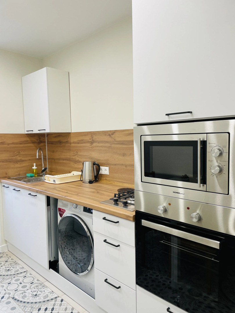 Квартира Цвет Моря на Навагинской 2-комнатная