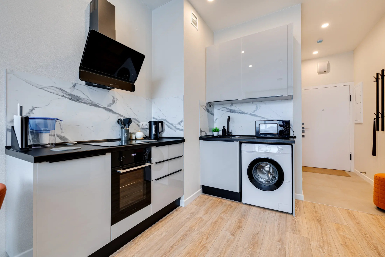 Квартира Happy People на Серебрякова 11к2