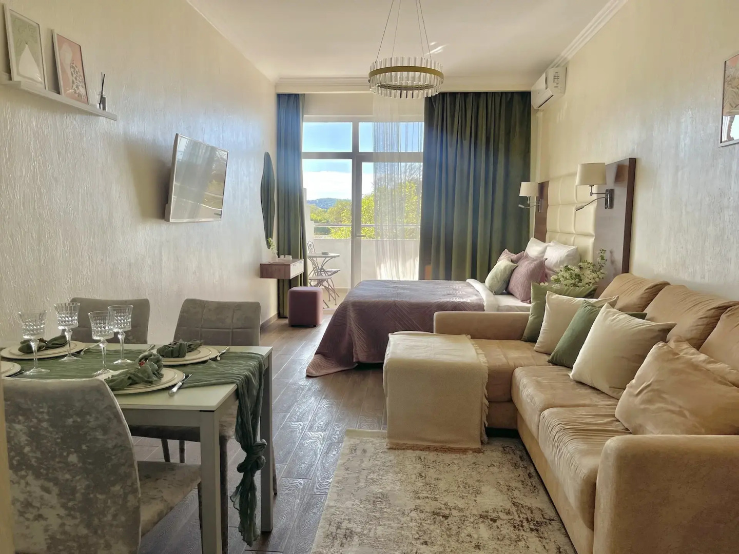 Квартира Моника