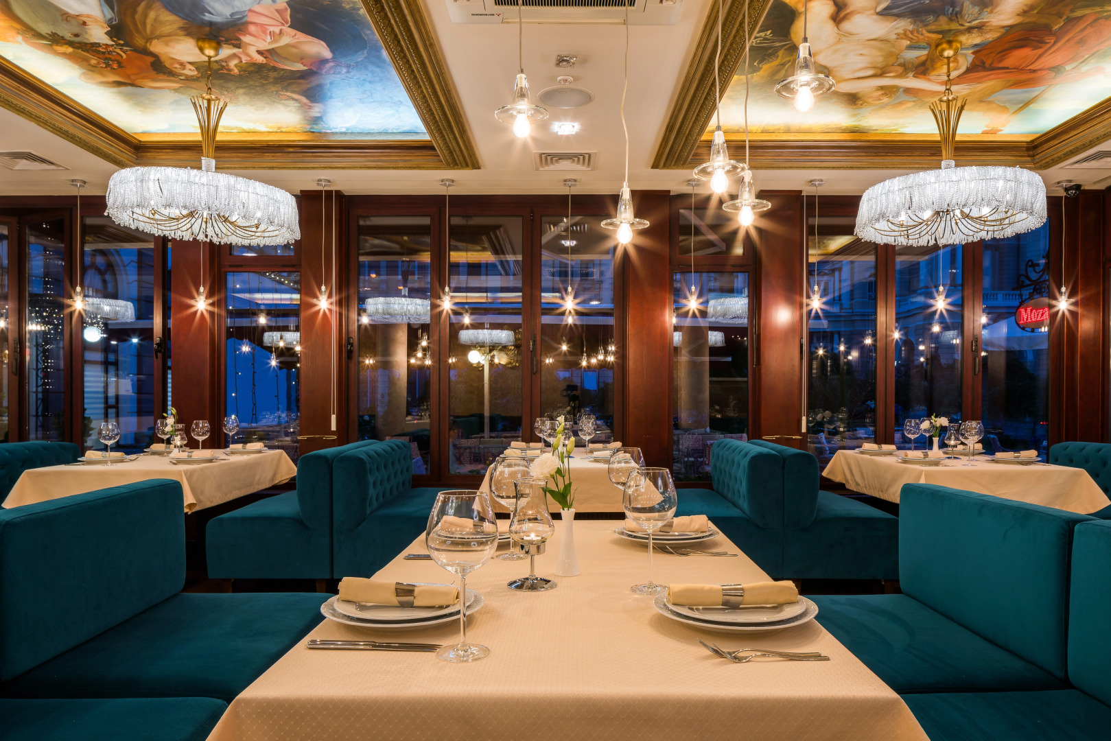 Отель «Моцарт»