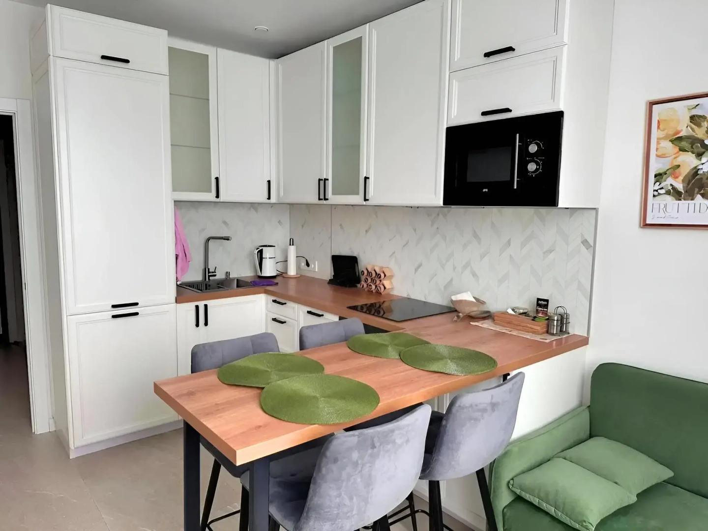 Апартаменты ЖК Кислород с видом на море 38 кв м