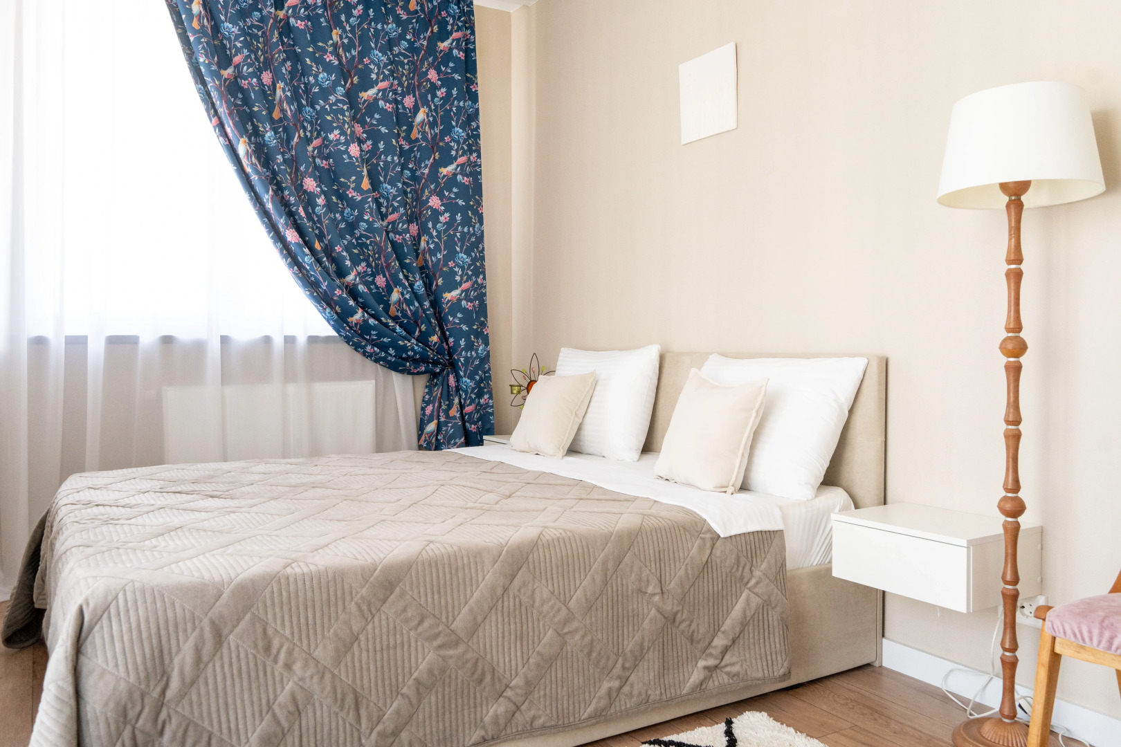 Апартаменты Сияние УК Атмосфера с видом на горы