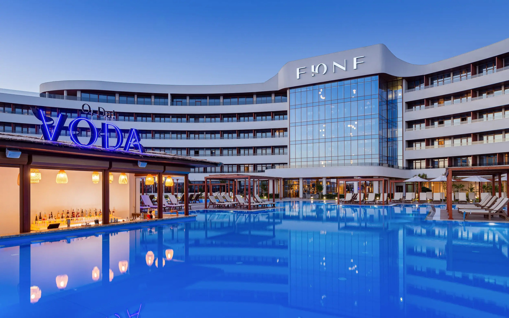 Отель FЮNF Luxury Resort & Spa Anapa Miracleon