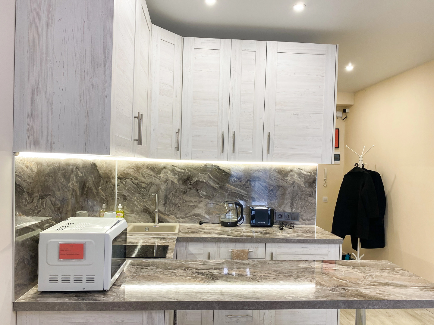 Апартаменты Студия на Чехова