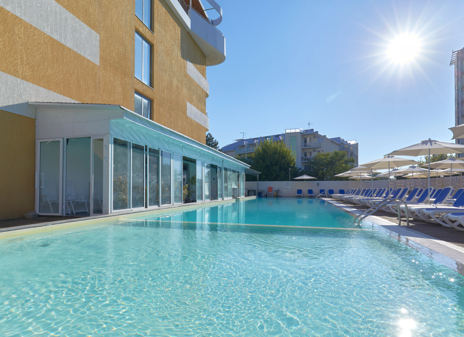 Отель Alean Club Majestic