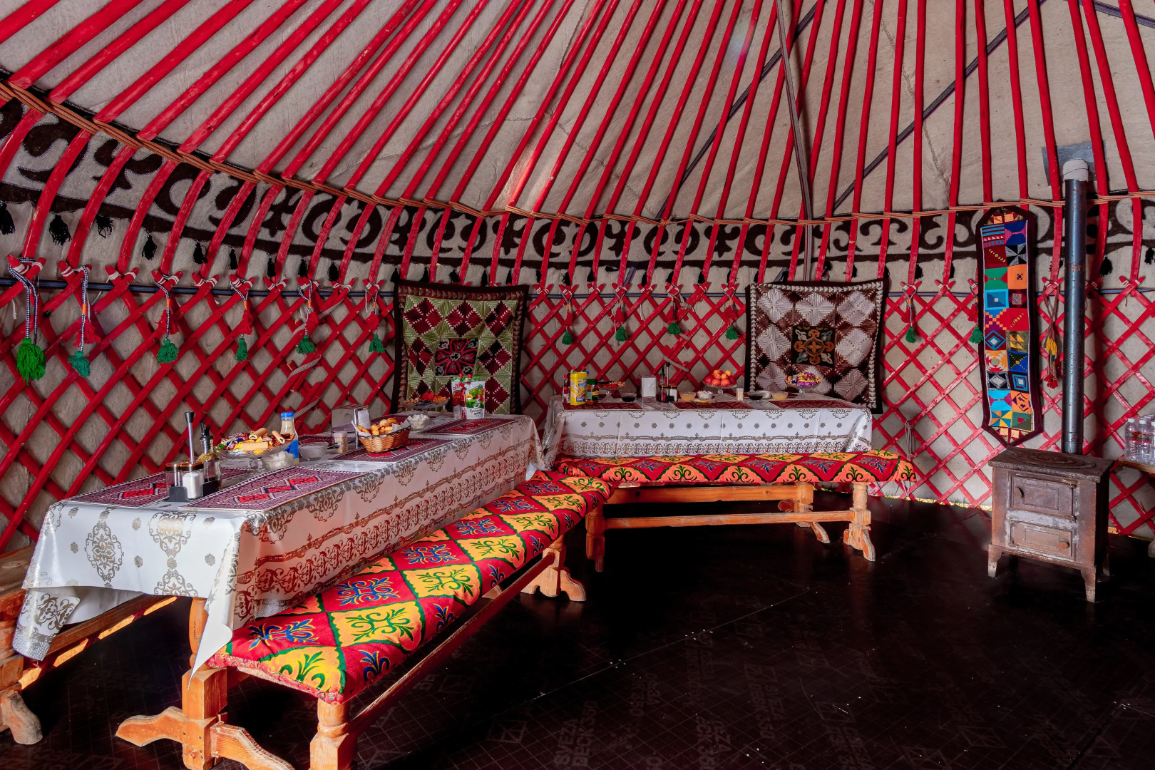 Глэмпинг Tash-Rabat Ethno Complex