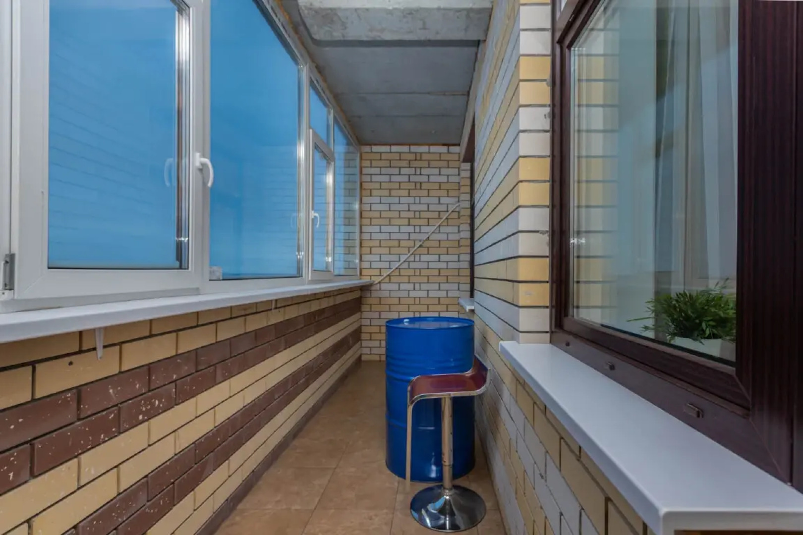 АПАРТАМЕНТЫ REHOME24 на 21 этаже с балконом