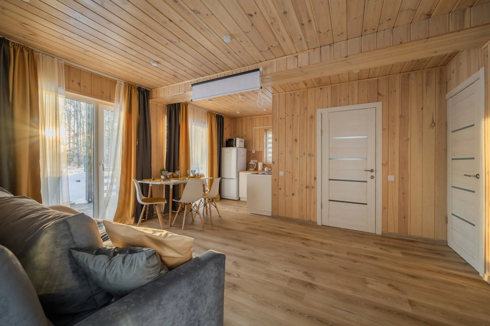 Глэмпинг Дубровские просторы