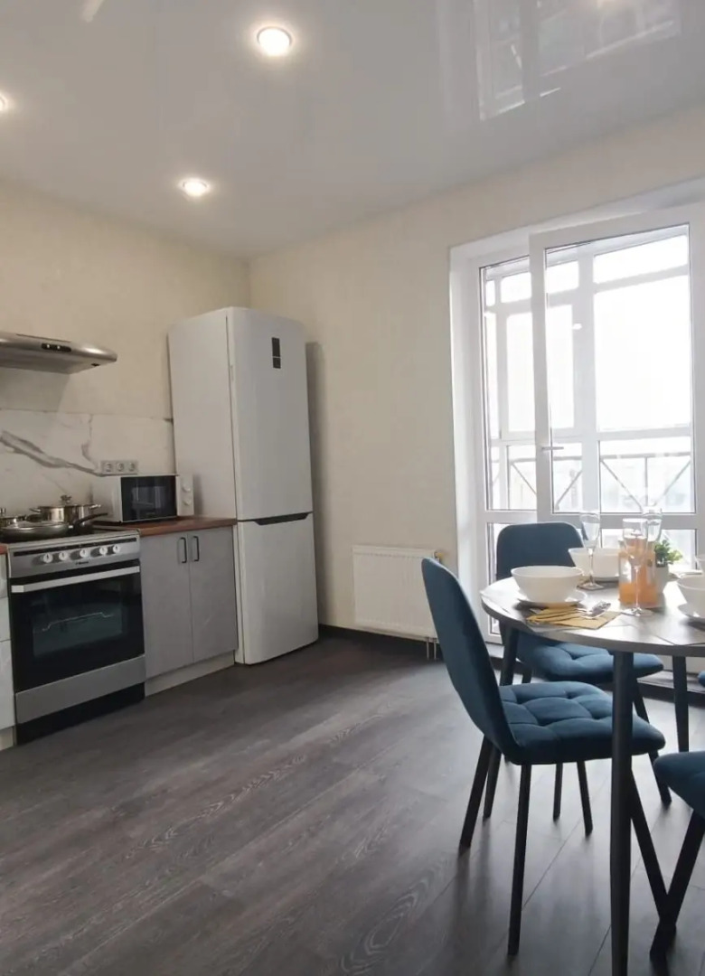 Квартира с живописным видом на Волгу и реку Царица