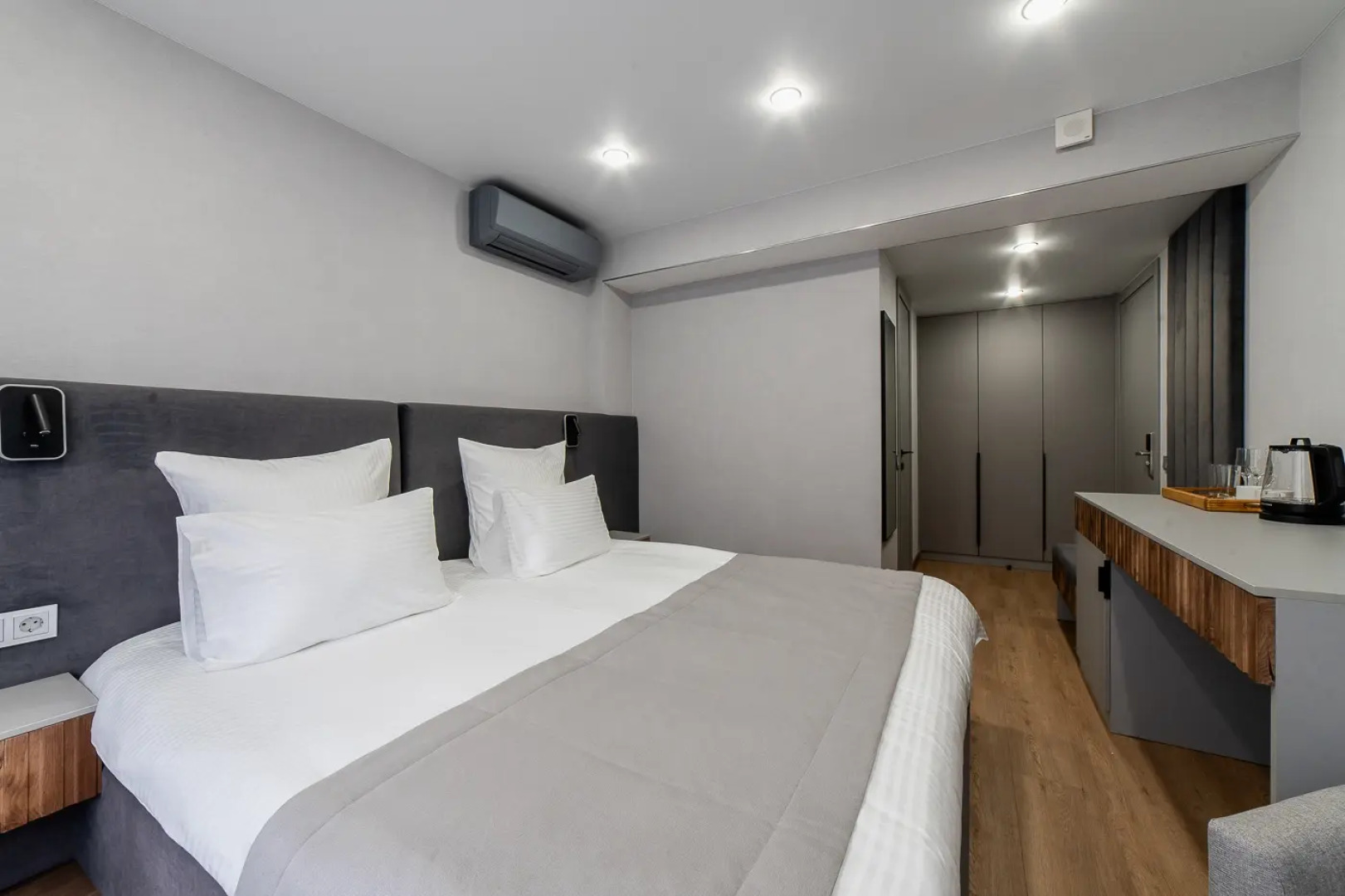 Отель Атмосфера