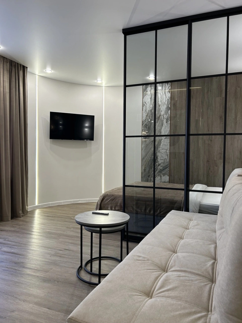 Апартаменты на Мельникайте