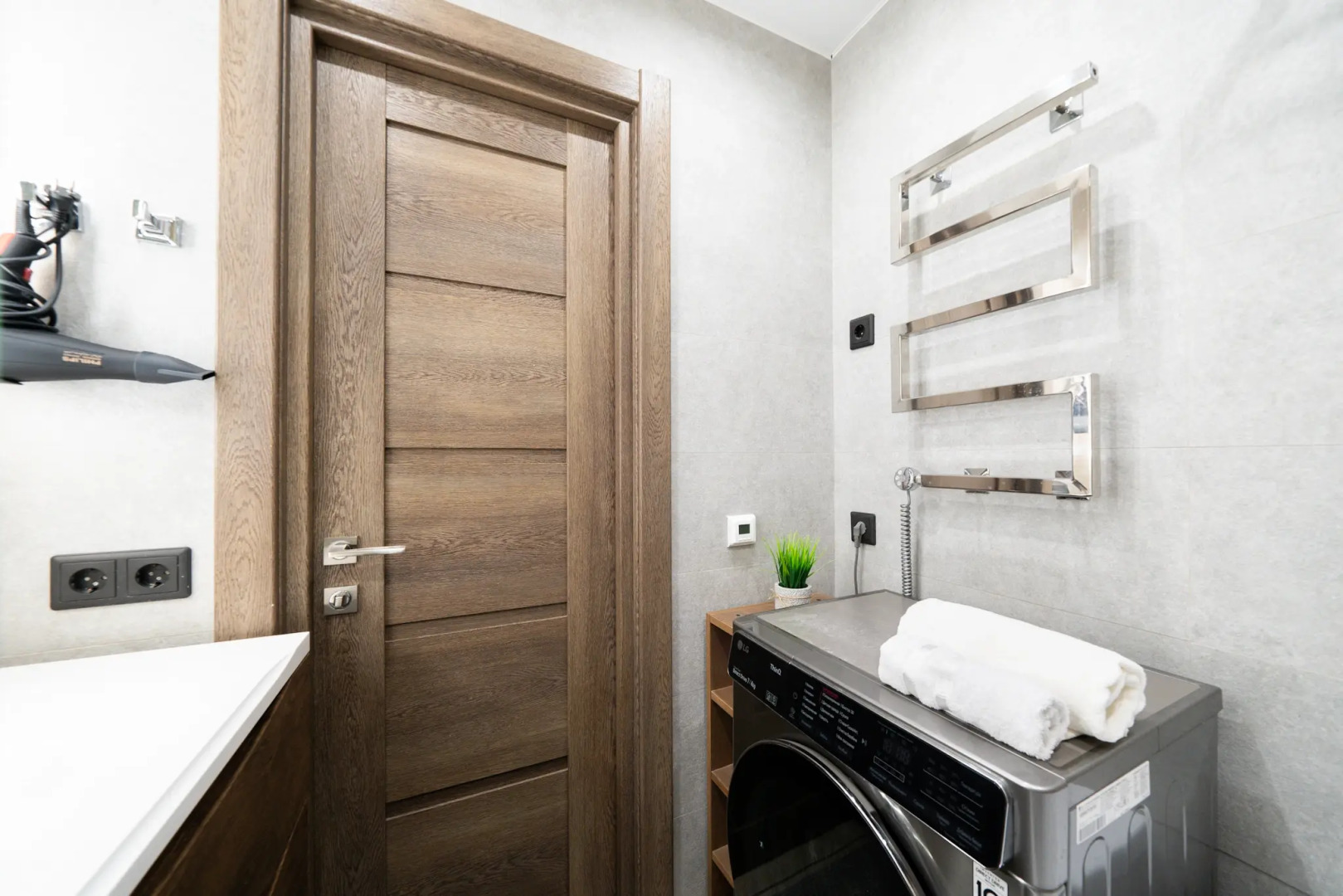 Квартира Стильная двухкомнатная квартира Natali apart на метро Пражская