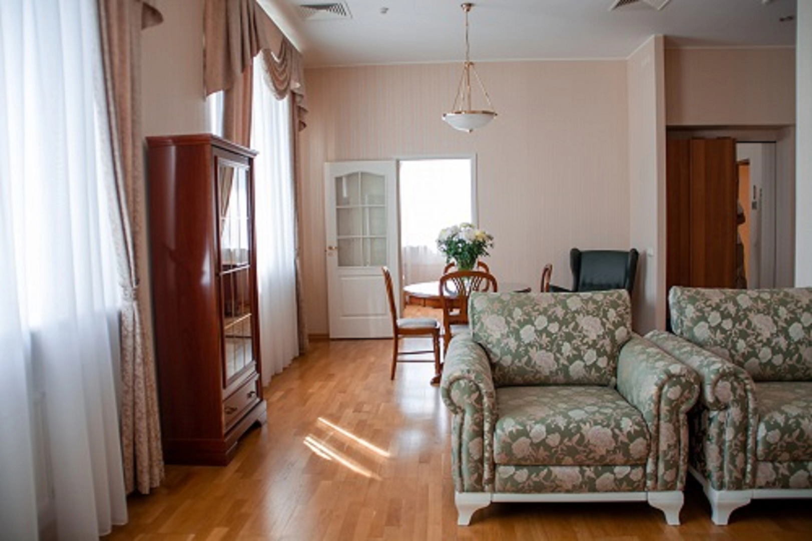 Отель Карпинский