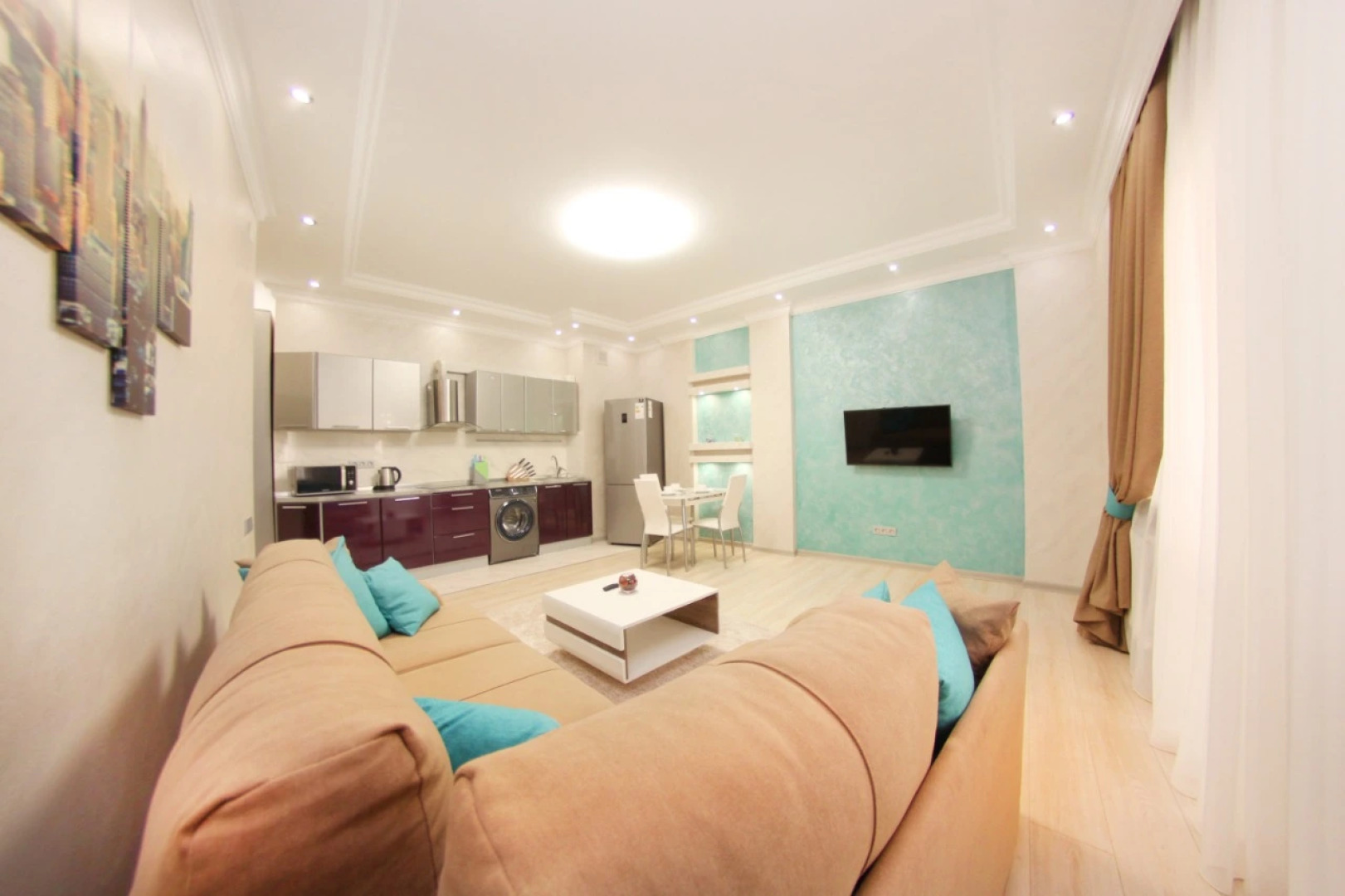 Апартаменты Двухкомнатные рядом с Парком Первого Президента