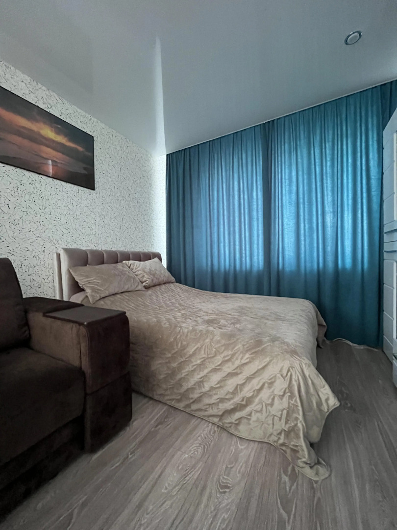 Однокомнатная квартира 40 кв.м на Набережной нефтяников 6