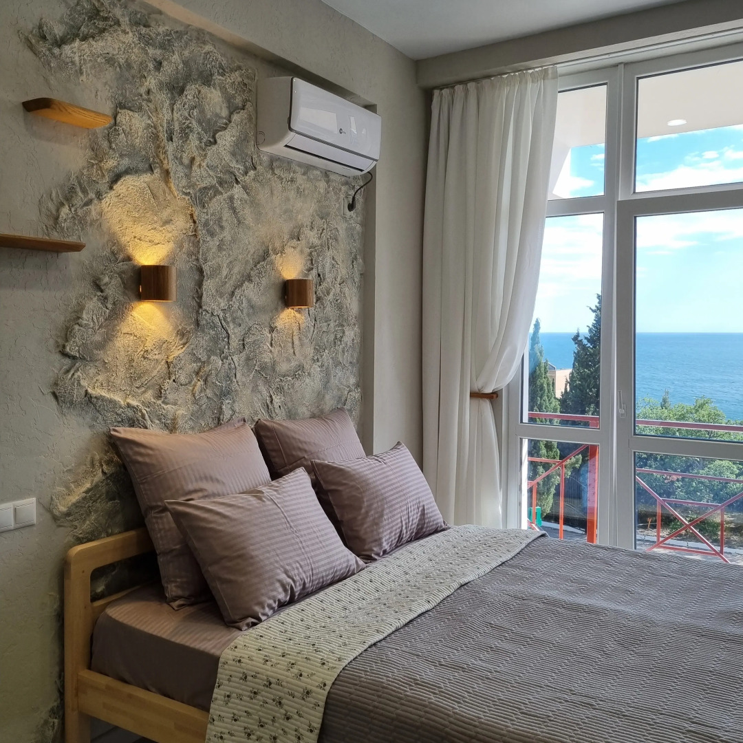 Апартаменты Студия в бухте Ласпи с видом на море