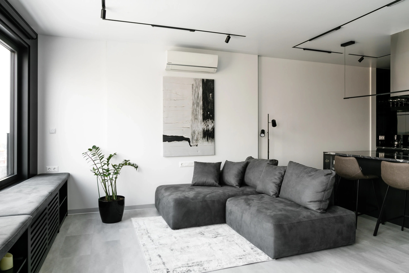 Апартаменты Loca Republic на 20 Этаже с Панорамным Видом