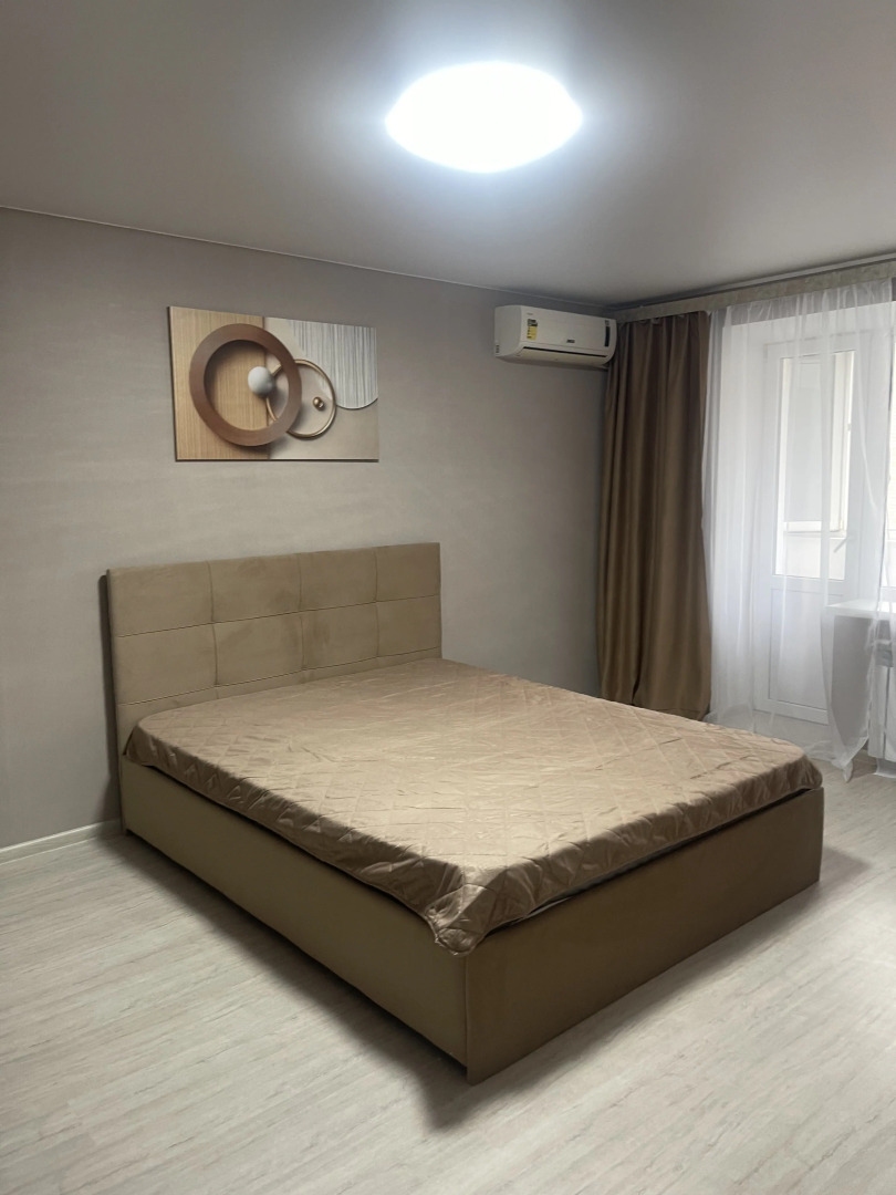 Квартира Трехкомнатная комфортная квартира