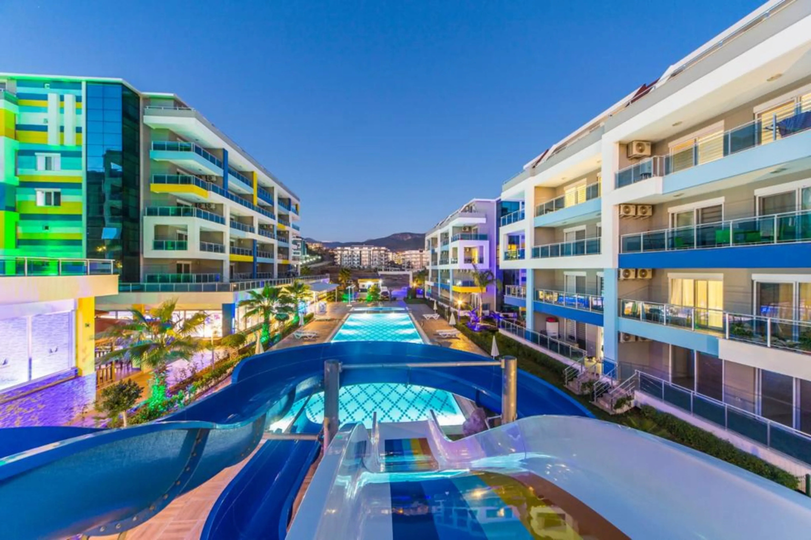 Апартаменты с видом на море 5*