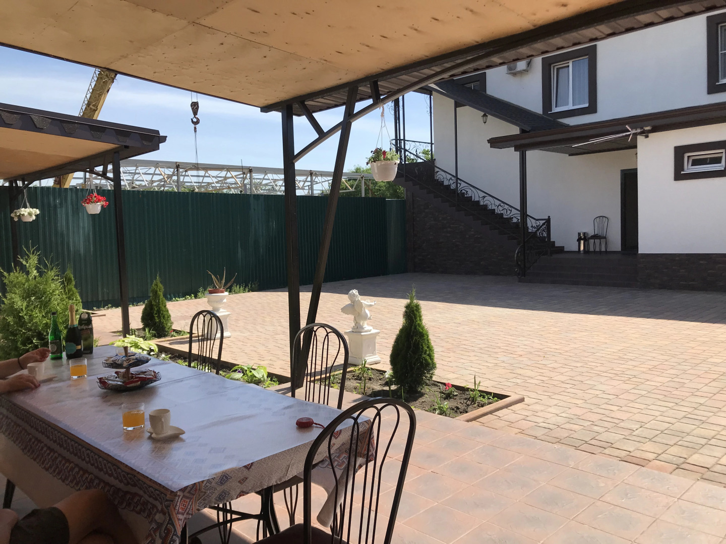 Отель Амаро