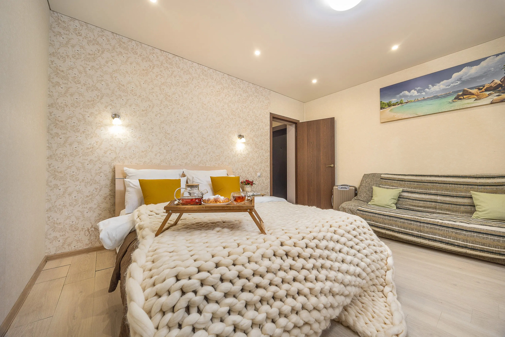 Квартира Около Рыбной Деревни и Южного Парка с Удобным Матрасом