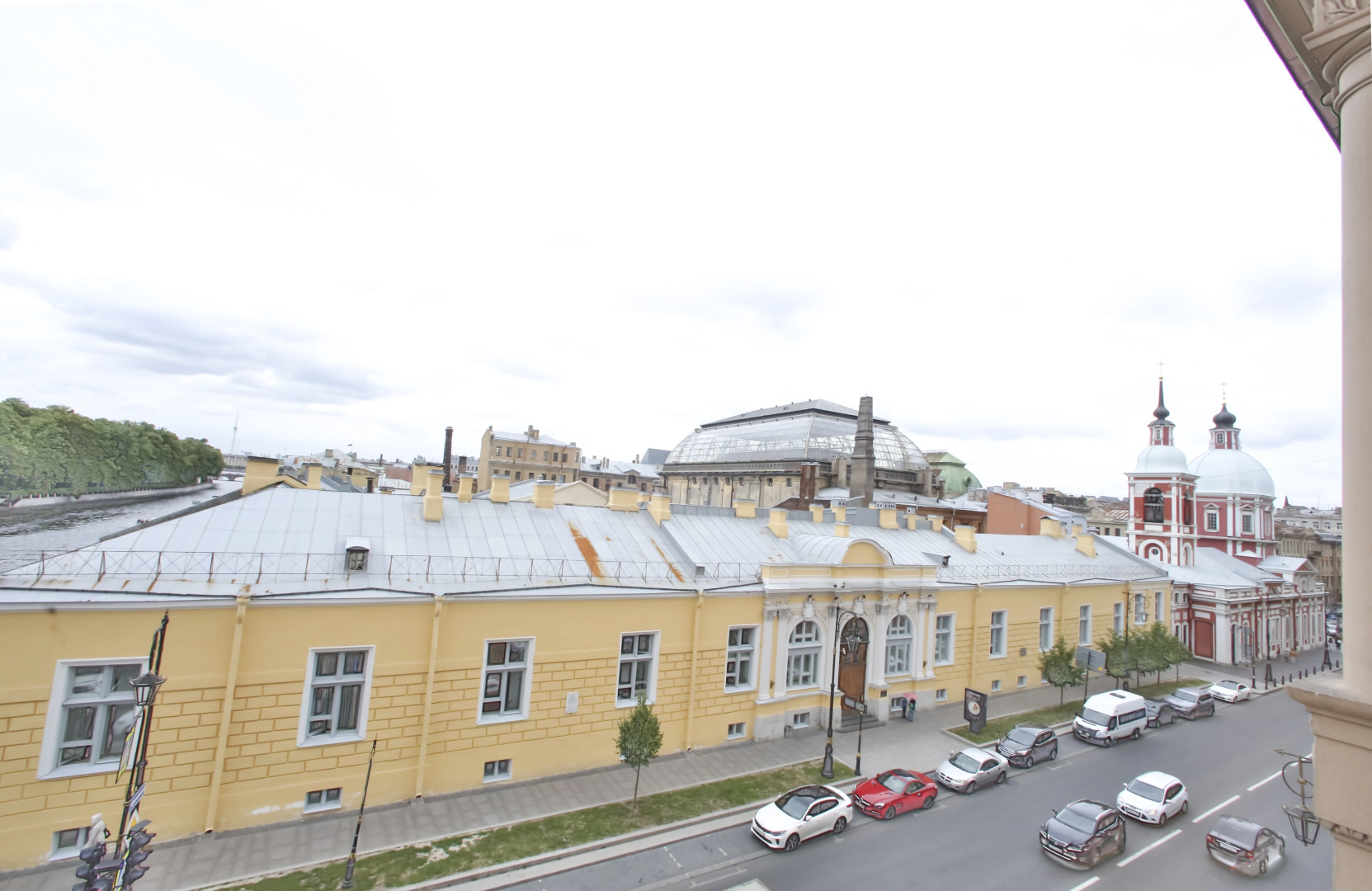 Апартаменты на Набережной Фонтанки 12