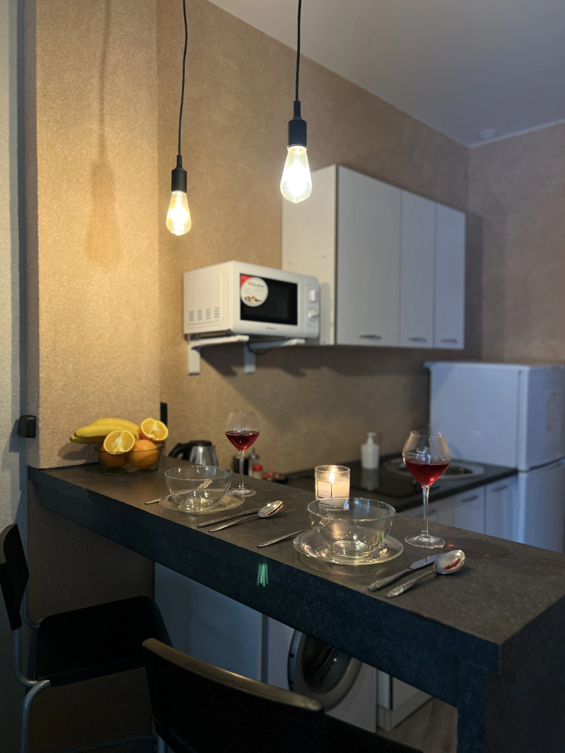 Квартира Апартамент возле метро 1