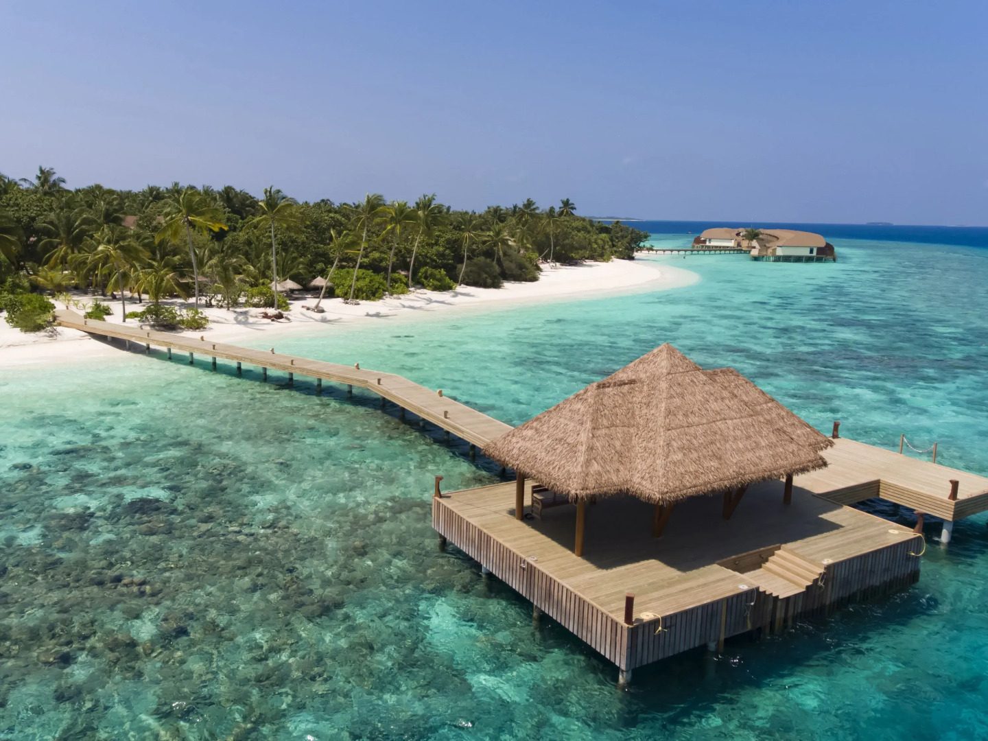 Отель Reethi Faru Resort