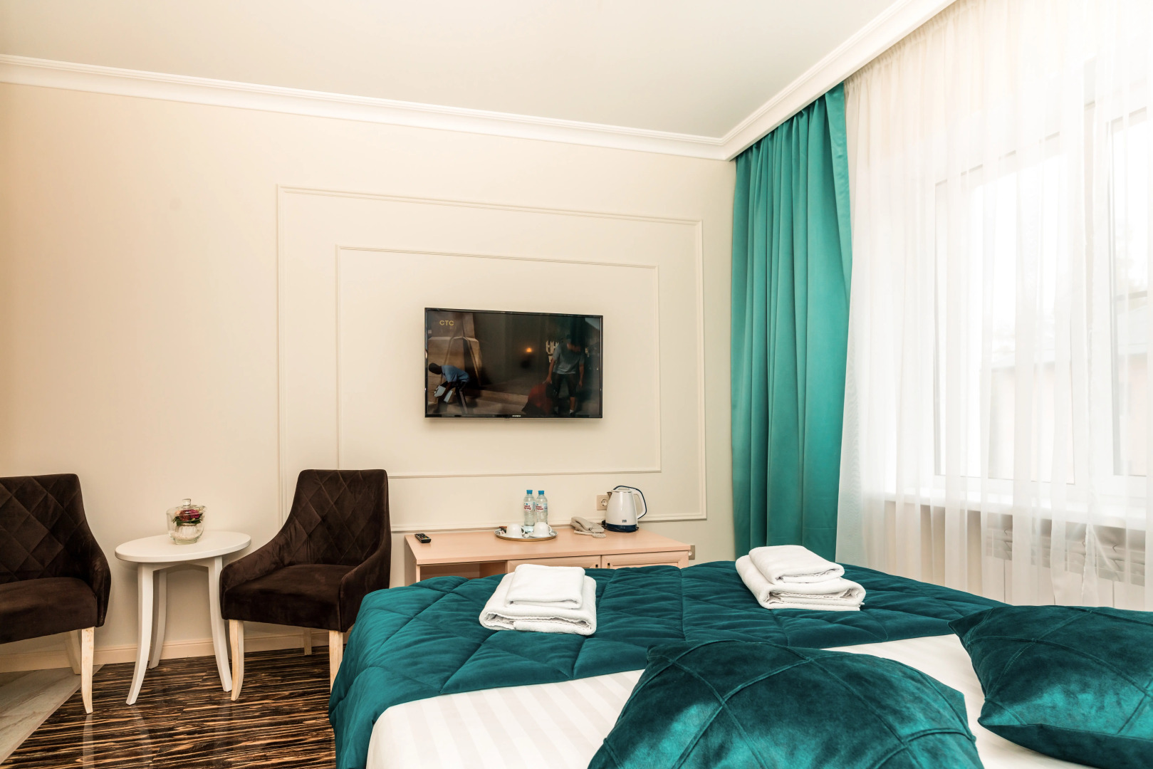 Отель Белые Ночи