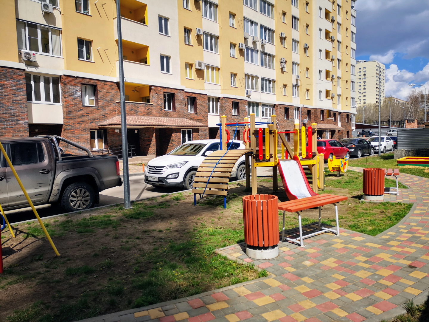 Апартаменты на Пархоменко 8