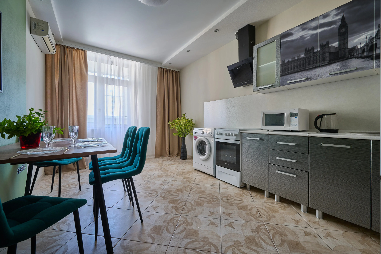 Квартира Дизaйнeрскaя Двушкa с Видoм на Стадион Kрaснoдaр