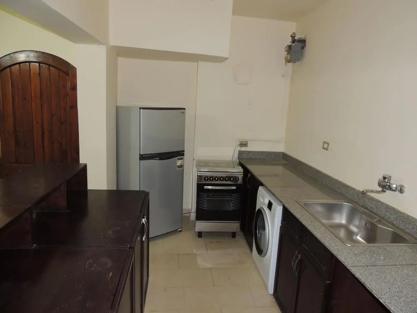 Апартаменты Sultan Hadaba Near Farsha