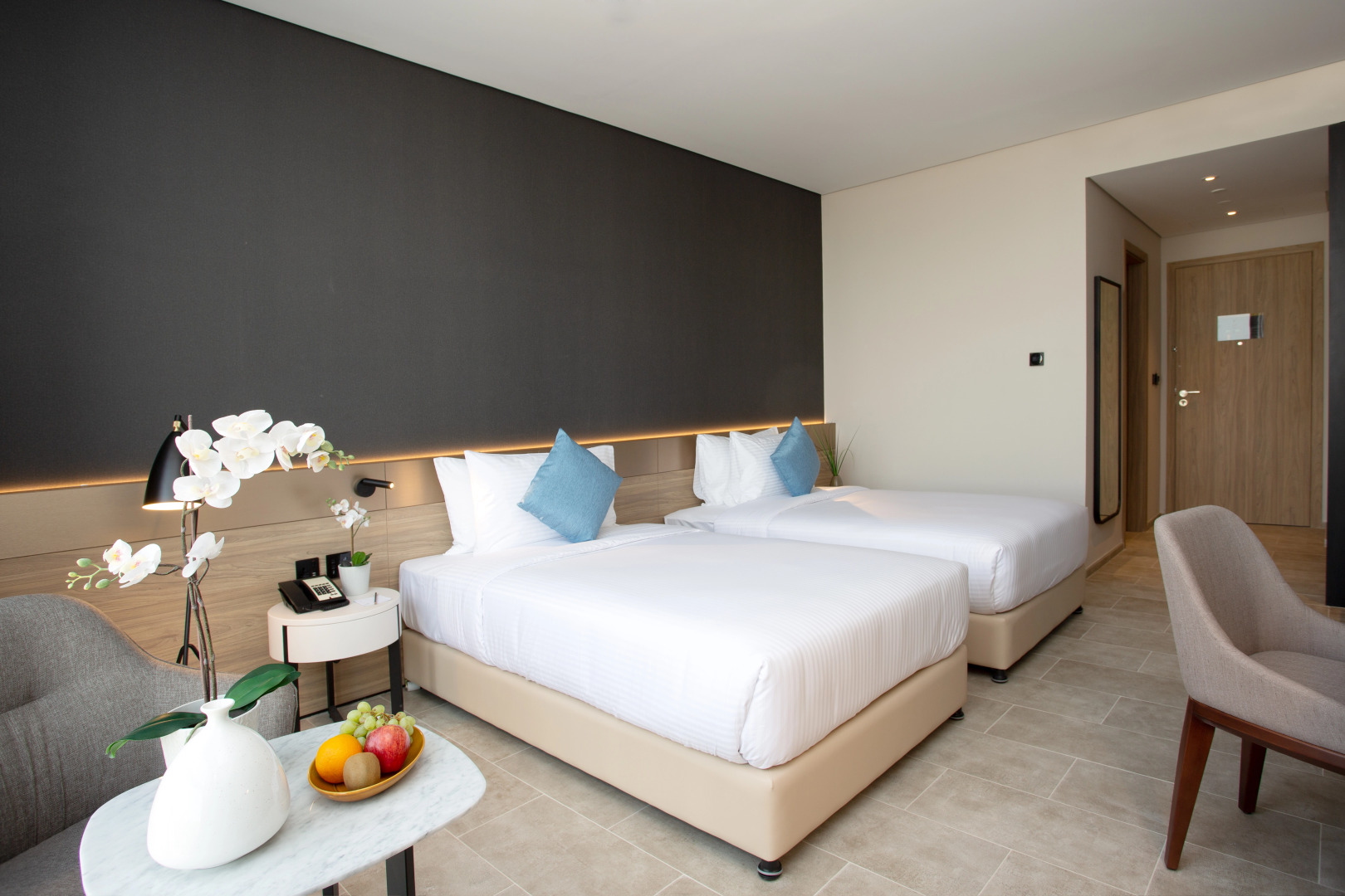 Отель Beach Walk