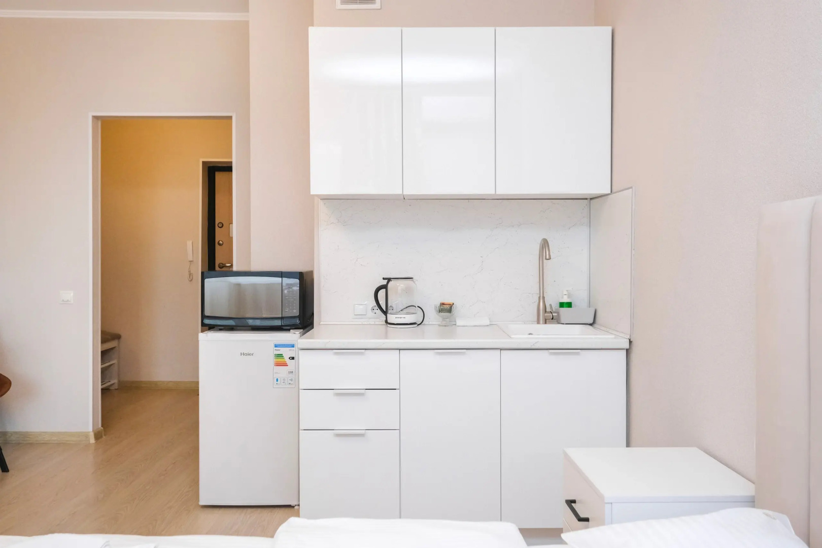 Апартаменты Домант Романова 60/1 (1)