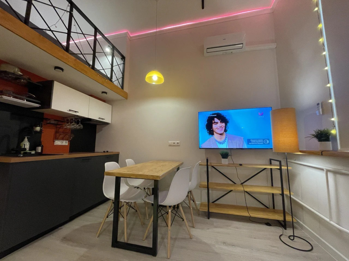 Апартаменты ZenApart Loft c джакузи