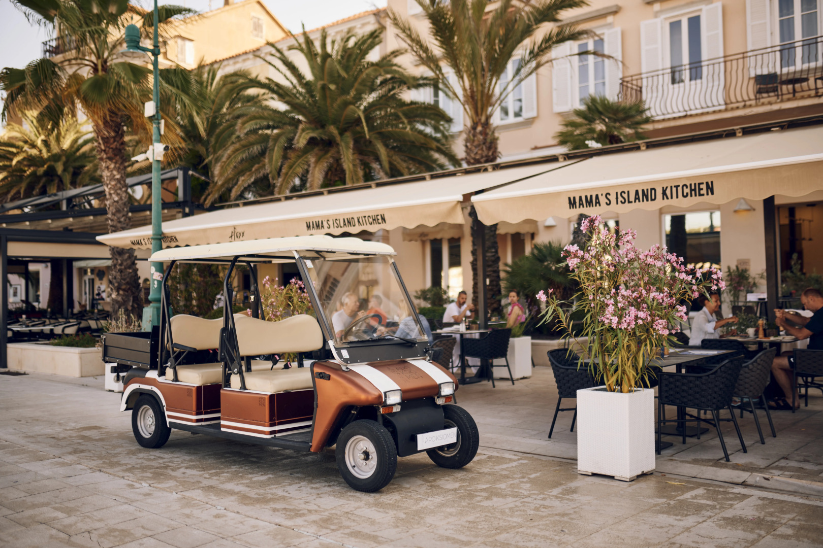 Отель Apoksiomen