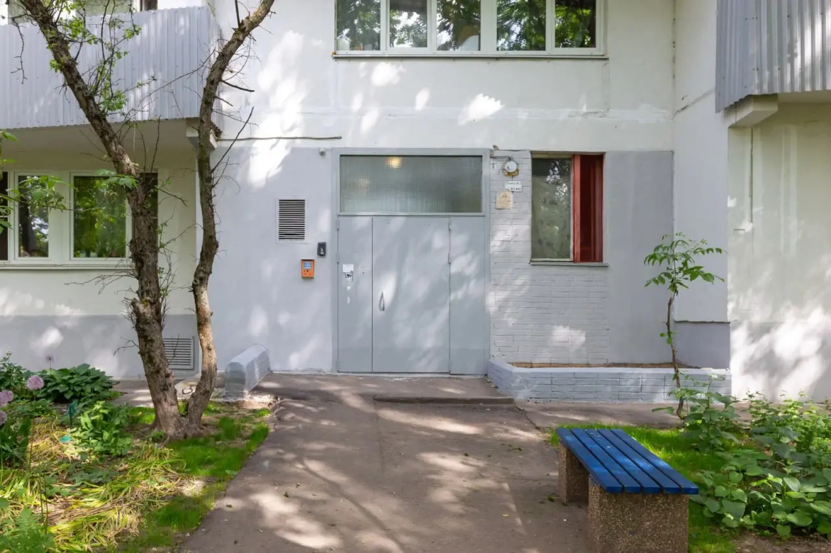 Апартаменты 1комнатные с балконом в красивом мкр Зеленограда, рядом транспорт