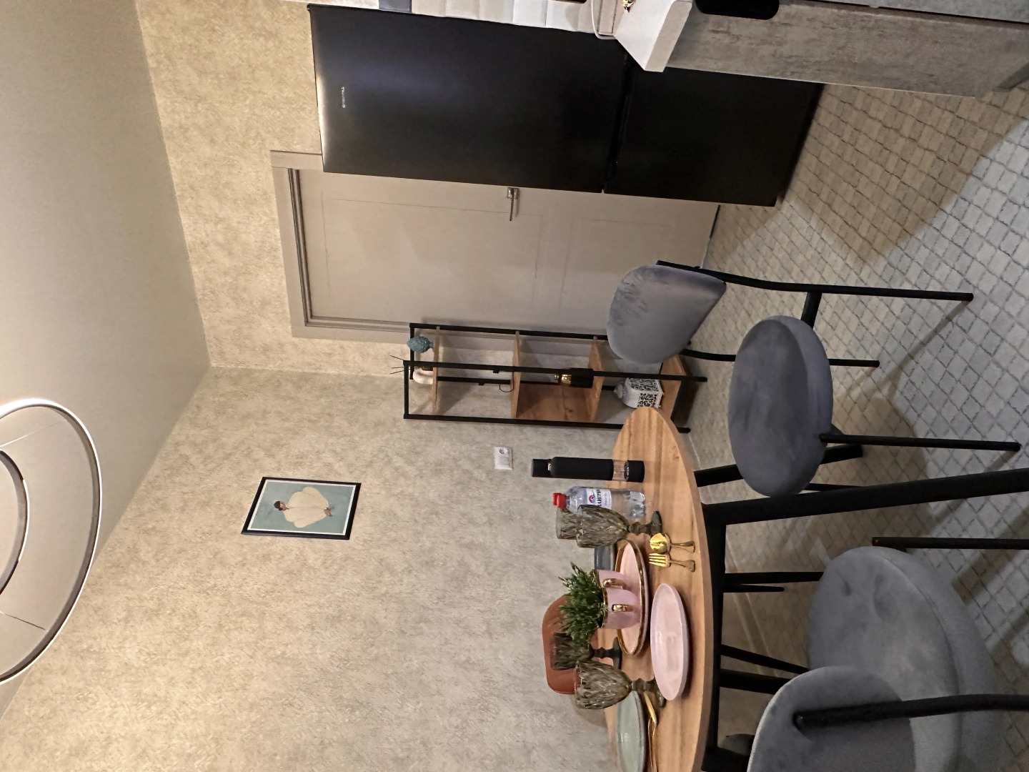 Апартаменты 2 комнатная квартира на Мира 9В