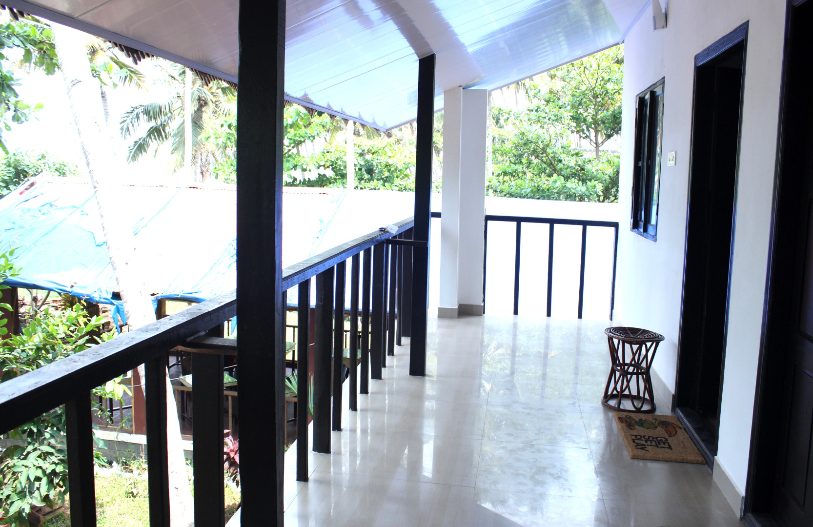 Отель True Blue Beach Resort