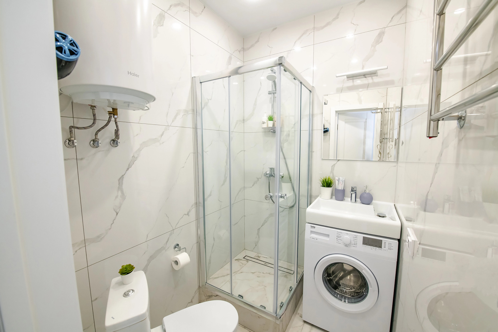 TopHouse на Брянской 18 студия