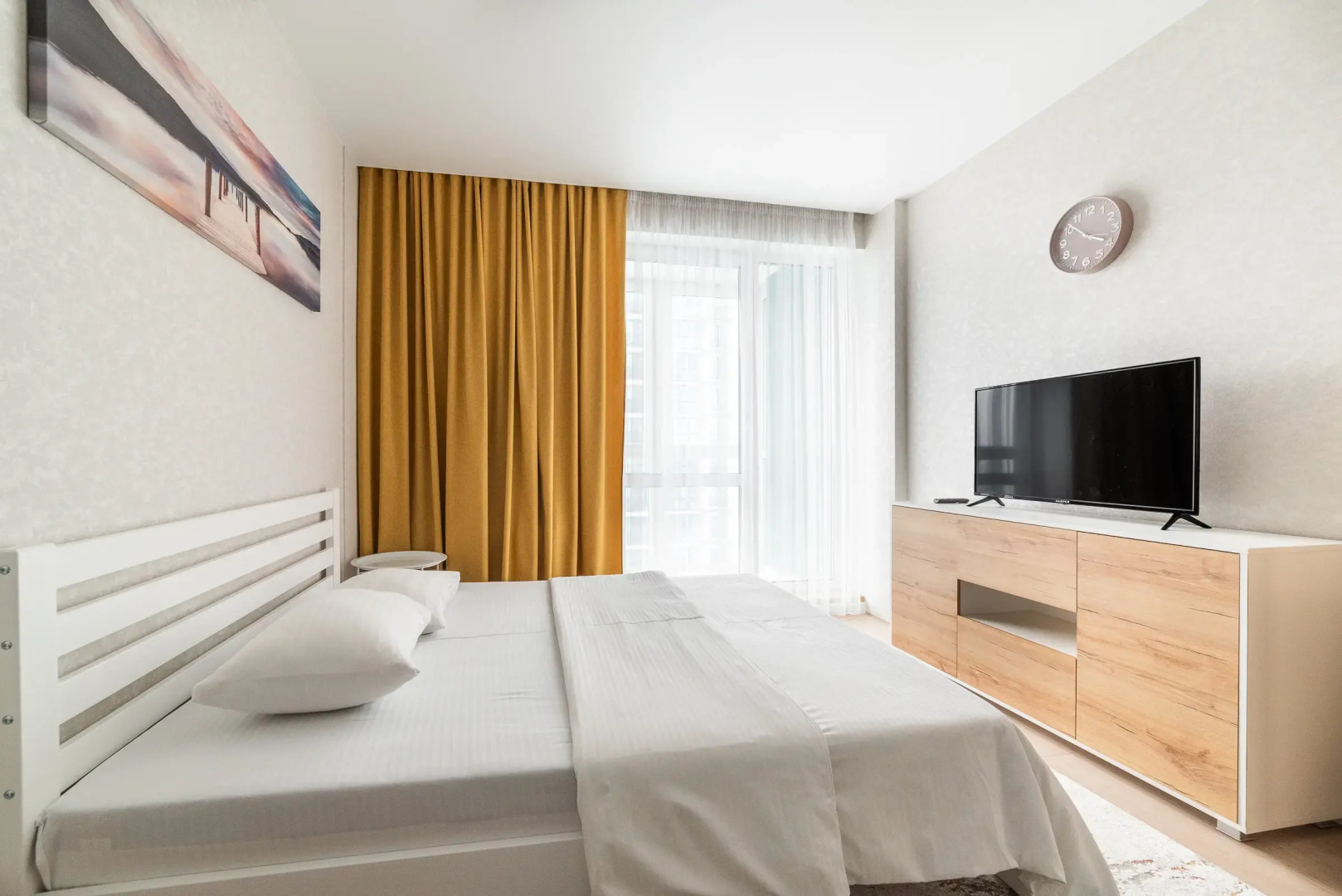 Апартаменты BelaTravel по адресу Игоря Лученка, д.13