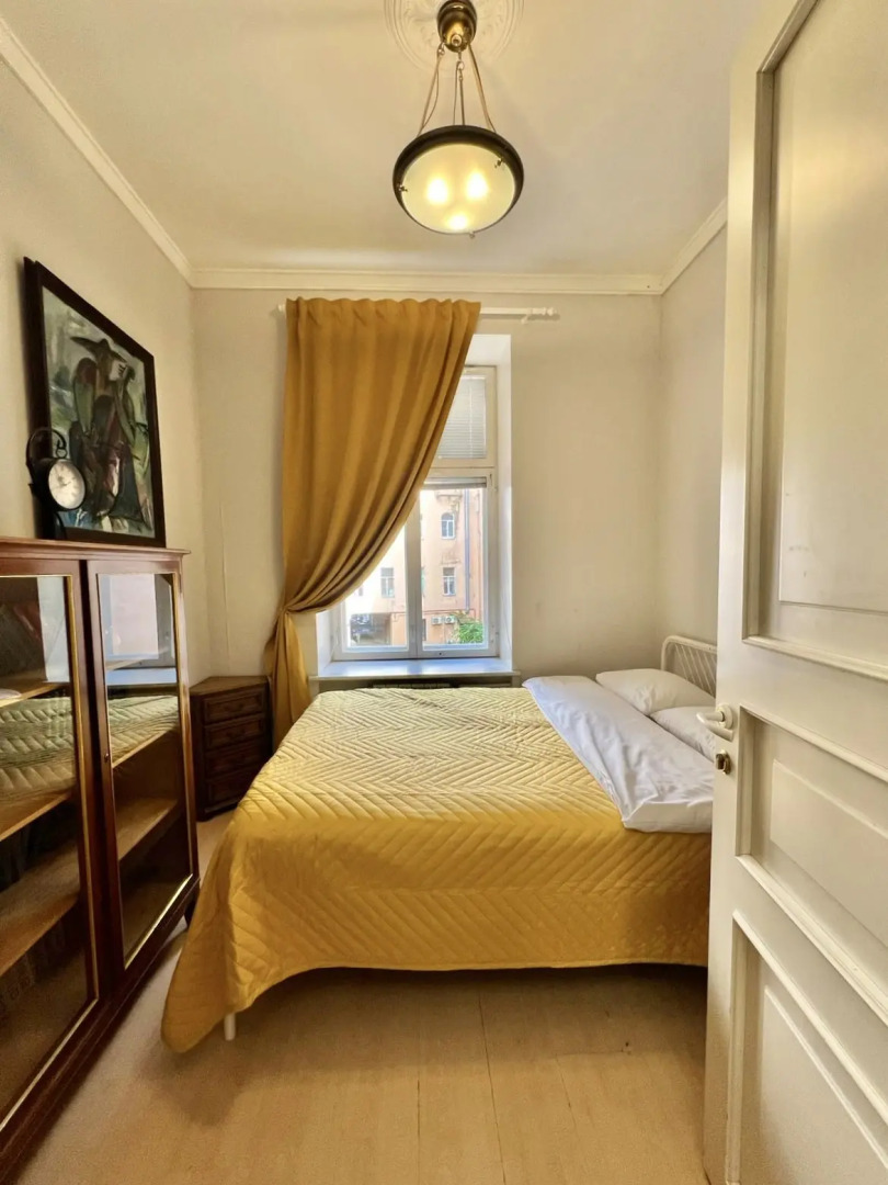 Апартаменты на Большой Конюшенной 3