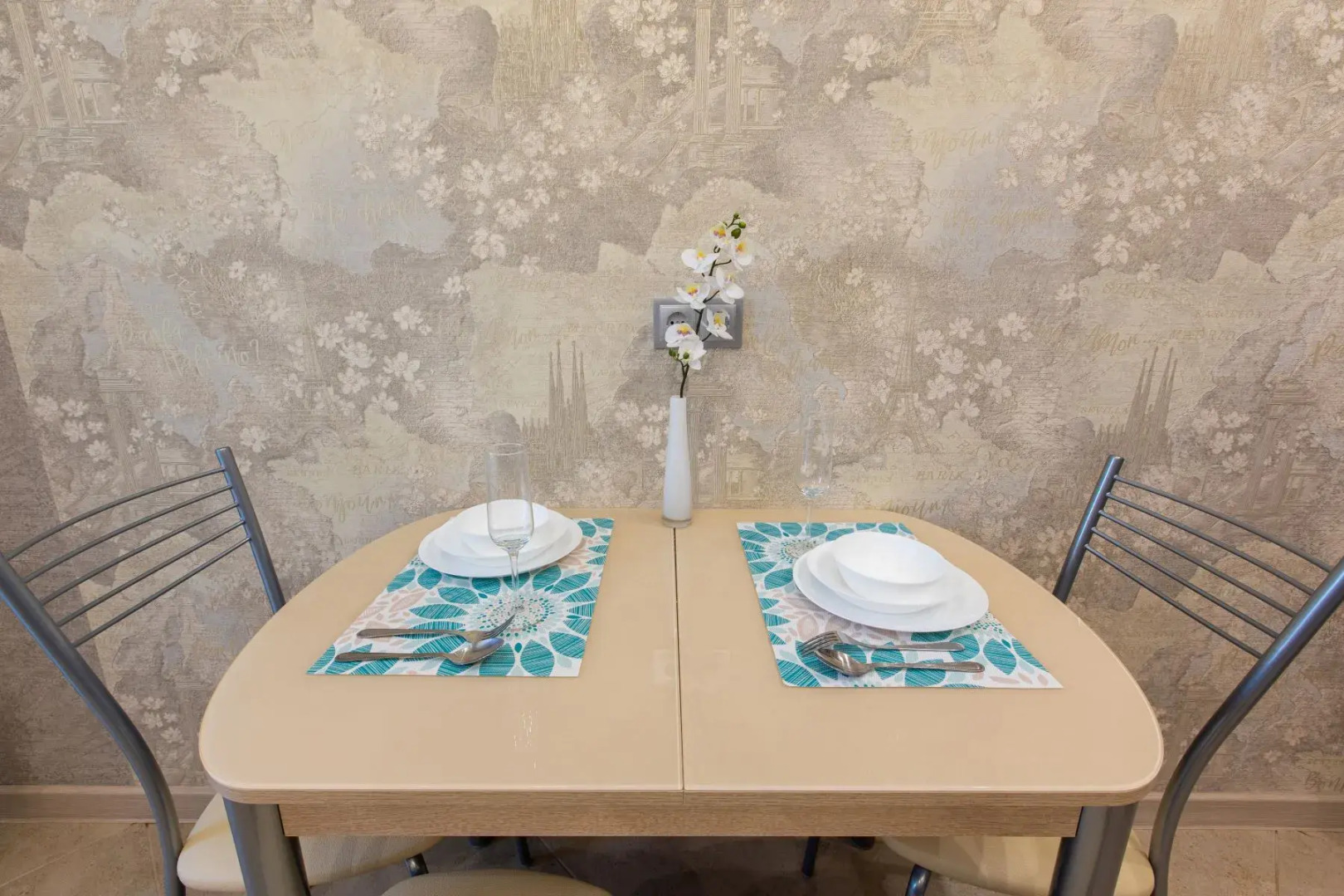 Апартаменты Сутки Уфа на Рудольфа Нуреева 6-236