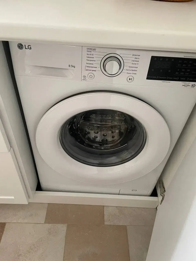 Частный дом с Бассейном у Леса